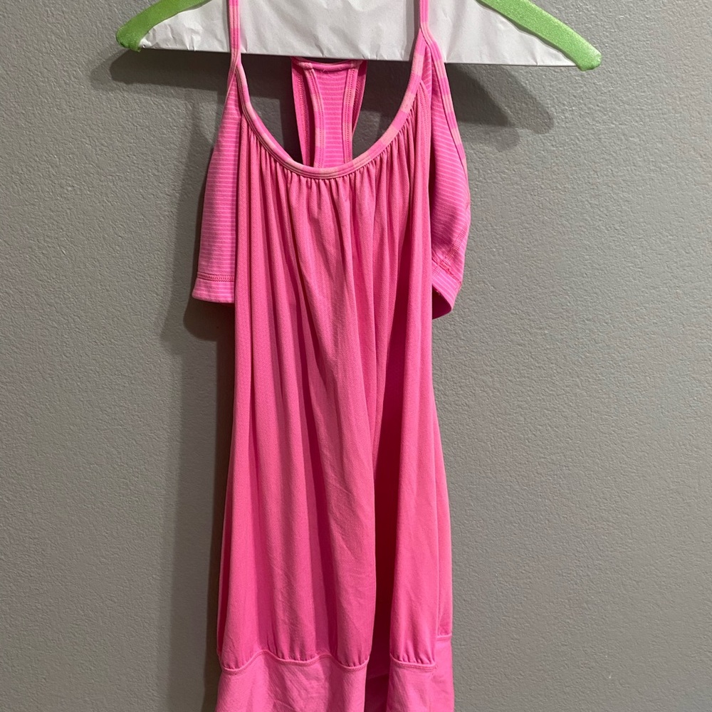 Lululemon tank top